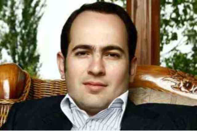 S Qocharyan
